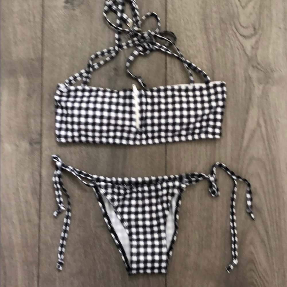 GISELLE Checkered String Bikini - Picture 2 of 3